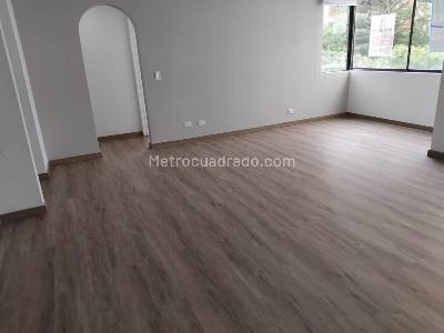 Apartamento de 3 alcobas en arriendo en Provenza, Medellín, 100 m² · foto 14 de 20