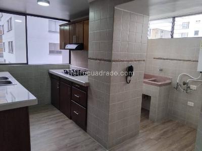 Apartamento de 3 alcobas en arriendo en Provenza, Medellín, 100 m² · foto 4 de 20