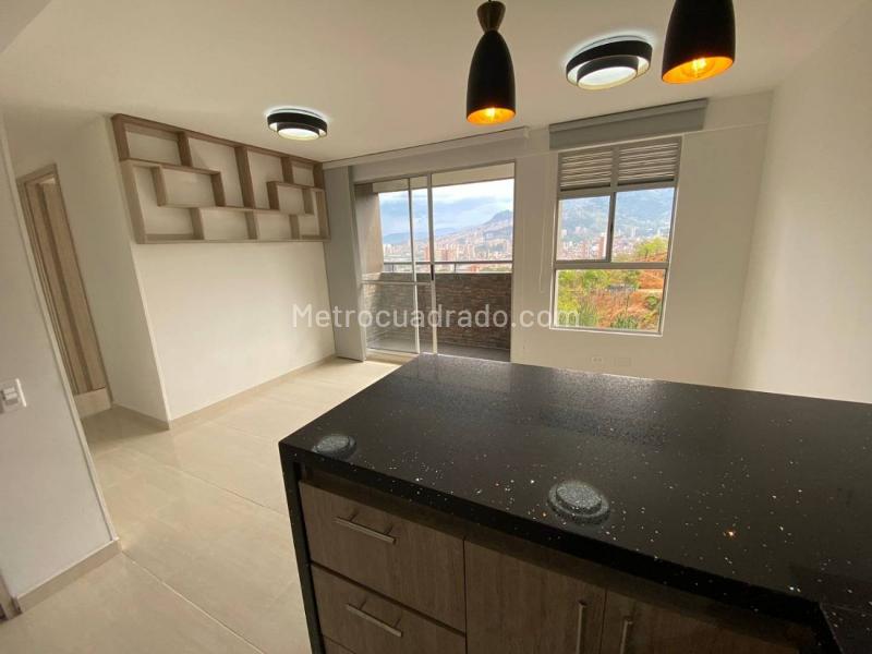 Apartamento en Arriendo, Niquia, Bello - Widok 2