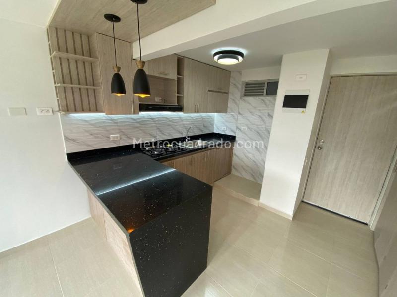 Apartamento en Arriendo, Niquia, Bello - Widok 4