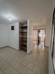 Apartamento de 3 alcobas en arriendo en San Bernardo, Medellín, 120 m² · foto 10 de 20