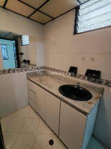 Apartamento de 3 alcobas en arriendo en San Bernardo, Medellín, 120 m² · foto 11 de 20