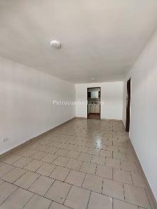 Apartamento de 3 alcobas en arriendo en San Bernardo, Medellín, 120 m² · foto 17 de 20