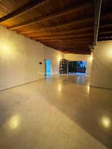 Casa de 5 alcobas en arriendo en Laureles, Medellín, 324 m² · foto 6 de 19