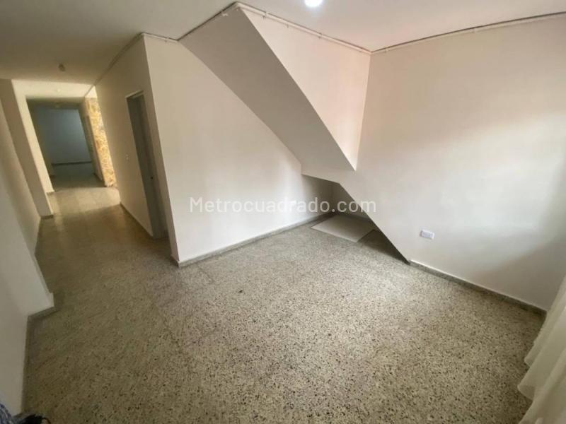 Casa en Arriendo, Niquia, Bello - Więcej