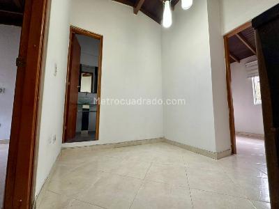 Apartamento en venta en Calasanz, Medellín · foto 7 de 11