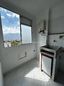 Apartamento de 4 alcobas en arriendo en Belen La Palma, Medellín, 95 m² · foto 19 de 20