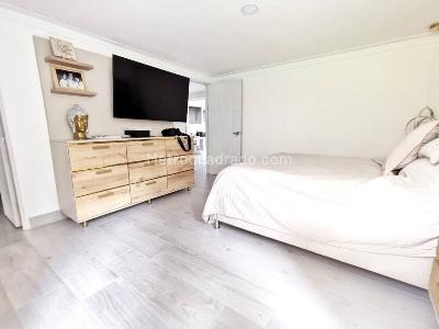 Apartamento en venta en Castropol, Medellín · foto 15 de 20