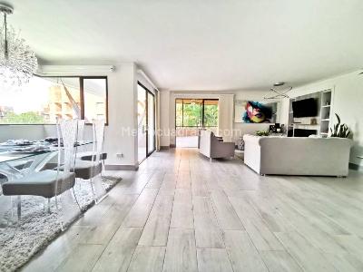 Apartamento en venta en Castropol, Medellín · foto 3 de 20