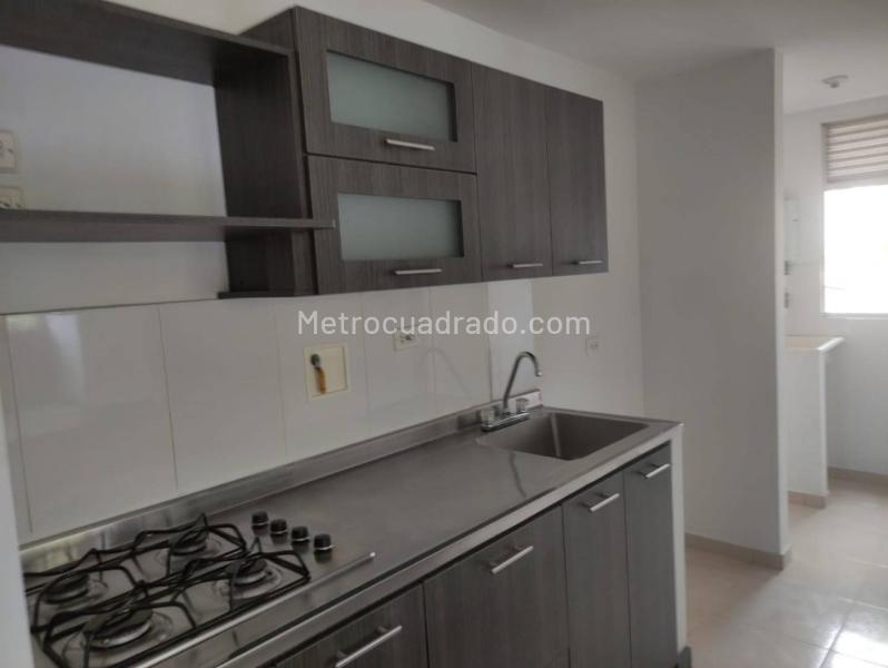 Apartamento en Arriendo, Loma Del Esmeraldal, Envigado - Widok 2