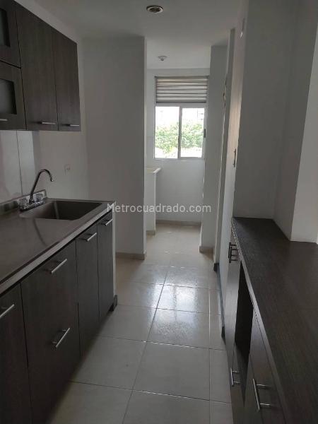 Apartamento en Arriendo, Loma Del Esmeraldal, Envigado - Widok 3
