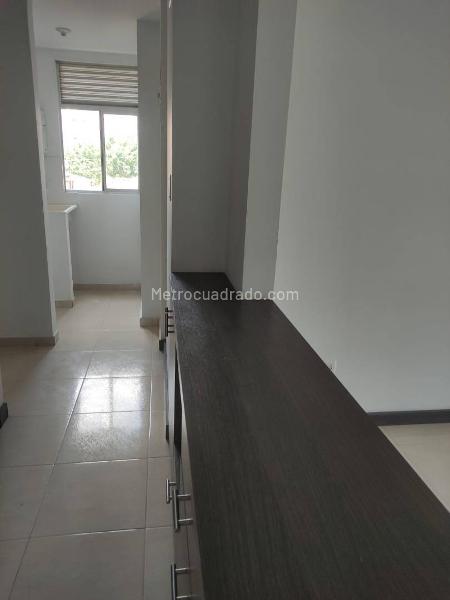 Apartamento en Arriendo, Loma Del Esmeraldal, Envigado - Widok 4