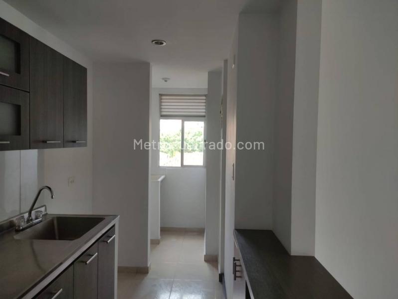 Apartamento en Arriendo, Loma Del Esmeraldal, Envigado - Widok 5