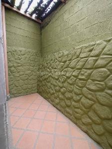 Apartaestudio en arriendo en La Milagrosa, Medellín, 40 m² · foto 6 de 6