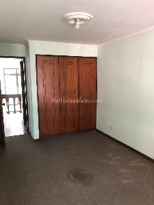Casa de 5 alcobas en arriendo en Belen Parque, Medellín, 328 m² · foto 12 de 20