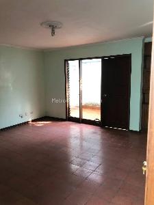 Casa de 5 alcobas en arriendo en Belen Parque, Medellín, 328 m² · foto 15 de 20