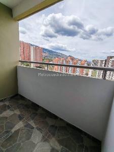 Apartamento de 2 alcobas en arriendo en Calasanz, Medellín, 54 m² · foto 7 de 20