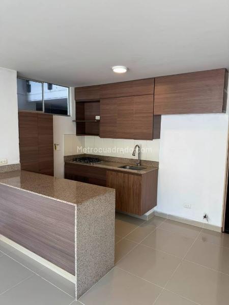 2BR Apartment in La Loma Del Indio (75 m²) - 3