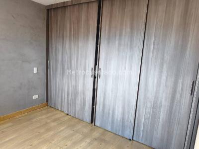 Apartamento de 3 alcobas en arriendo en San German, Medellín, 70 m² · foto 13 de 17