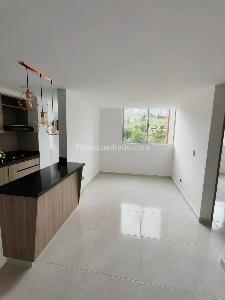 Apartamento de 2 alcobas en arriendo en Calasanz, Medellín, 50 m² · foto 3 de 15