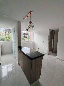 Apartamento de 2 alcobas en arriendo en Calasanz, Medellín, 50 m² · foto 4 de 15