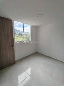 Apartamento de 2 alcobas en arriendo en Calasanz, Medellín, 50 m² · foto 7 de 15