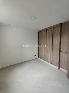 Apartamento de 2 alcobas en arriendo en Calasanz, Medellín, 50 m² · foto 9 de 15