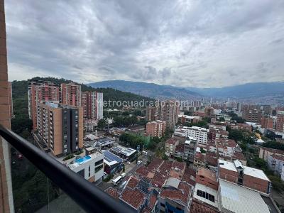 Apartamento de 2 alcobas en arriendo en Los Colores, Medellín, 75 m² · foto 15 de 15