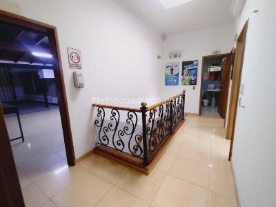 Casa de 5 alcobas en arriendo en Belen La Palma, Medellín, 330 m² · foto 7 de 20