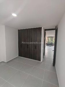 Apartamento en arriendo en Laureles, Medellín · foto 13 de 20