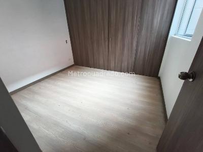 Apartamento en arriendo en San German, Medellín · foto 13 de 14