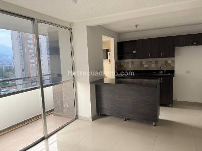 Apartamento en venta en San German, Medellín · foto 3 de 20