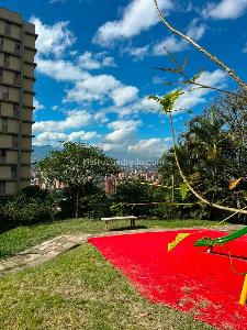 Apartamento en venta en Calasanz, Medellín · foto 15 de 16