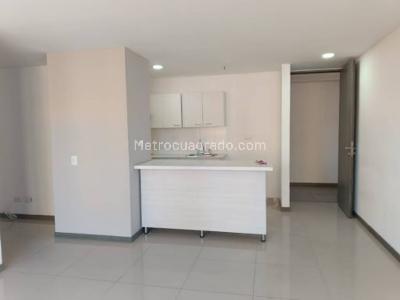 Apartamento de 2 alcobas en venta en San German, Medellín, 70 m² · foto 2 de 16