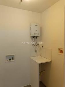 Apartamento de 2 alcobas en venta en San German, Medellín, 70 m² · foto 8 de 16