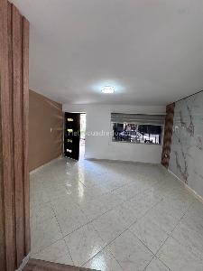 Casa de 3 alcobas en arriendo en La Floresta, Medellín, 116 m² · foto 2 de 20
