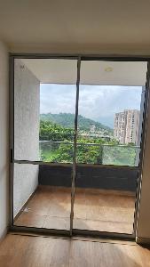 Apartamento de 2 alcobas en arriendo en San German, Medellín, 72 m² · foto 12 de 19