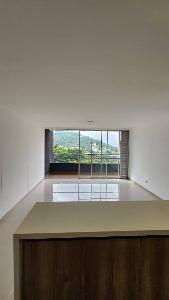 Apartamento de 2 alcobas en arriendo en San German, Medellín, 72 m² · foto 6 de 19