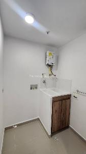 Apartamento de 2 alcobas en arriendo en San German, Medellín, 72 m² · foto 7 de 19