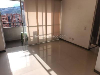 Apartamento en arriendo en San German, Medellín · foto 5 de 12