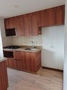 Apartamento en arriendo en San German, Medellín · foto 2 de 13