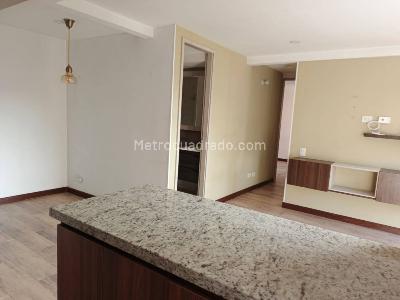 Apartamento en arriendo en San German, Medellín · foto 5 de 13