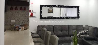 Apartamento de 2 alcobas en arriendo en Loma De Los Bernal, Medellín, 50 m² · foto 4 de 14