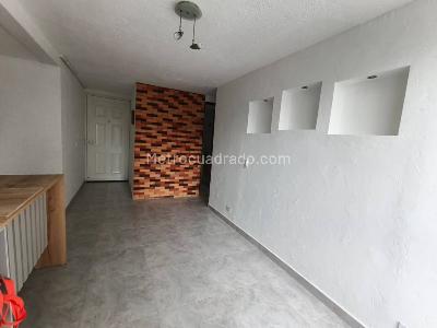 Apartamento de 2 alcobas en arriendo en Robledo, Medellín, 42 m² · foto 4 de 12