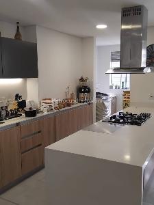 Apartamento en arriendo en Ciudad Del Rio, Medellín · foto 5 de 18