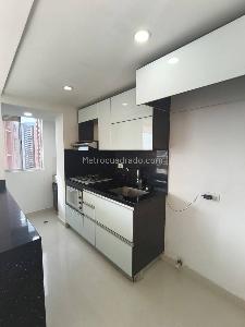 Apartamento de 3 alcobas en arriendo en San German, Medellín, 70 m² · foto 2 de 18