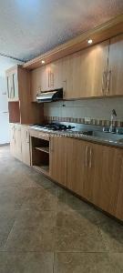 Apartamento de 3 alcobas en arriendo en Santa Teresita, Medellín, 90 m² · foto 2 de 20