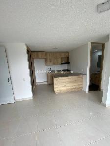 Apartamento de 2 alcobas en arriendo en Itagui, Itagüí, 58 m² · foto 2 de 20