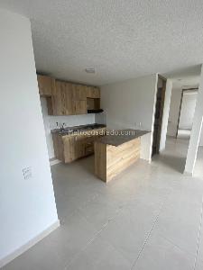 Apartamento de 2 alcobas en arriendo en Itagui, Itagüí, 58 m² · foto 3 de 20