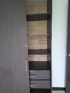 Apartamento de 2 alcobas en arriendo en Loma De Los Parra, Medellín, 55 m² · foto 12 de 15